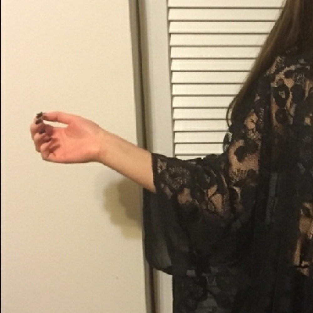 Black Floral Kimono